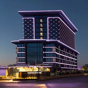Golden Tulip Bayrampasa ***** Istanbul
