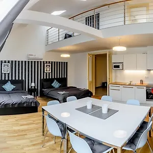 Riverside Spirit Aparthotel